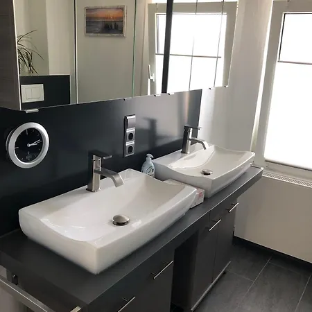 Lägenhet Dinscheder Oase *